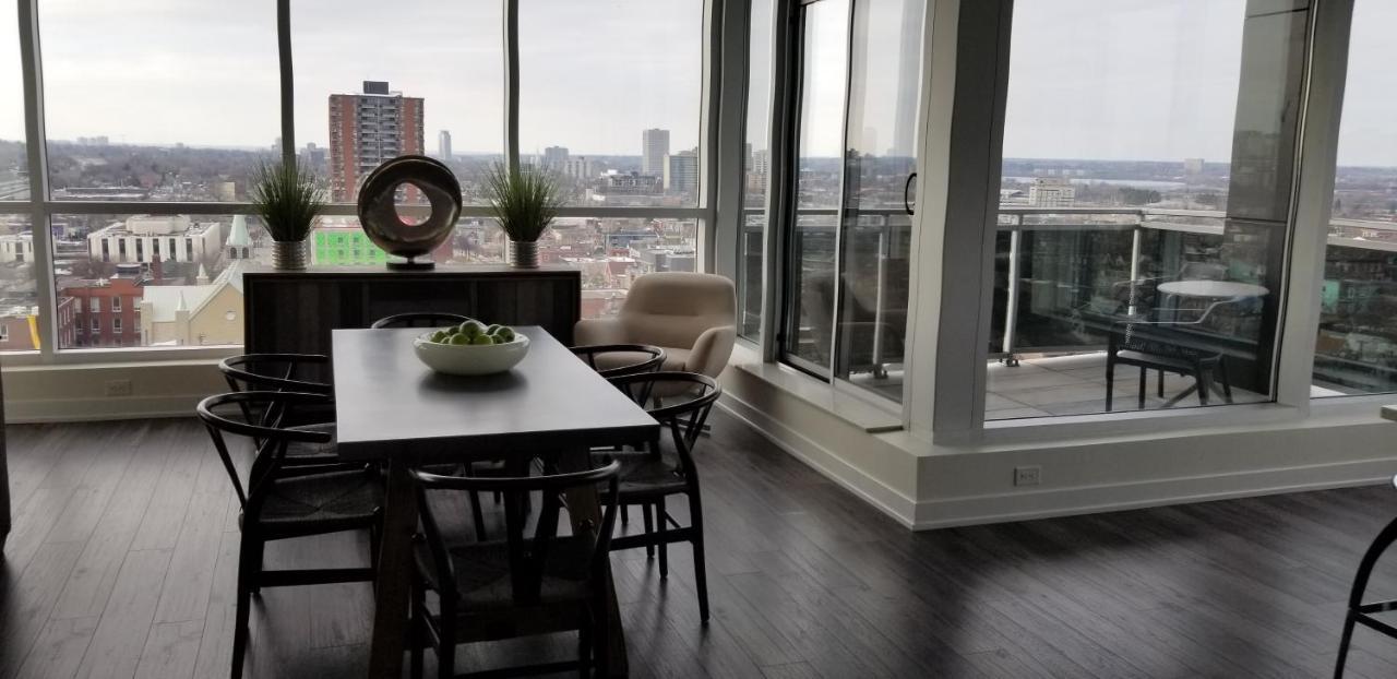 Liv Extended Stay 오타와 외부 사진